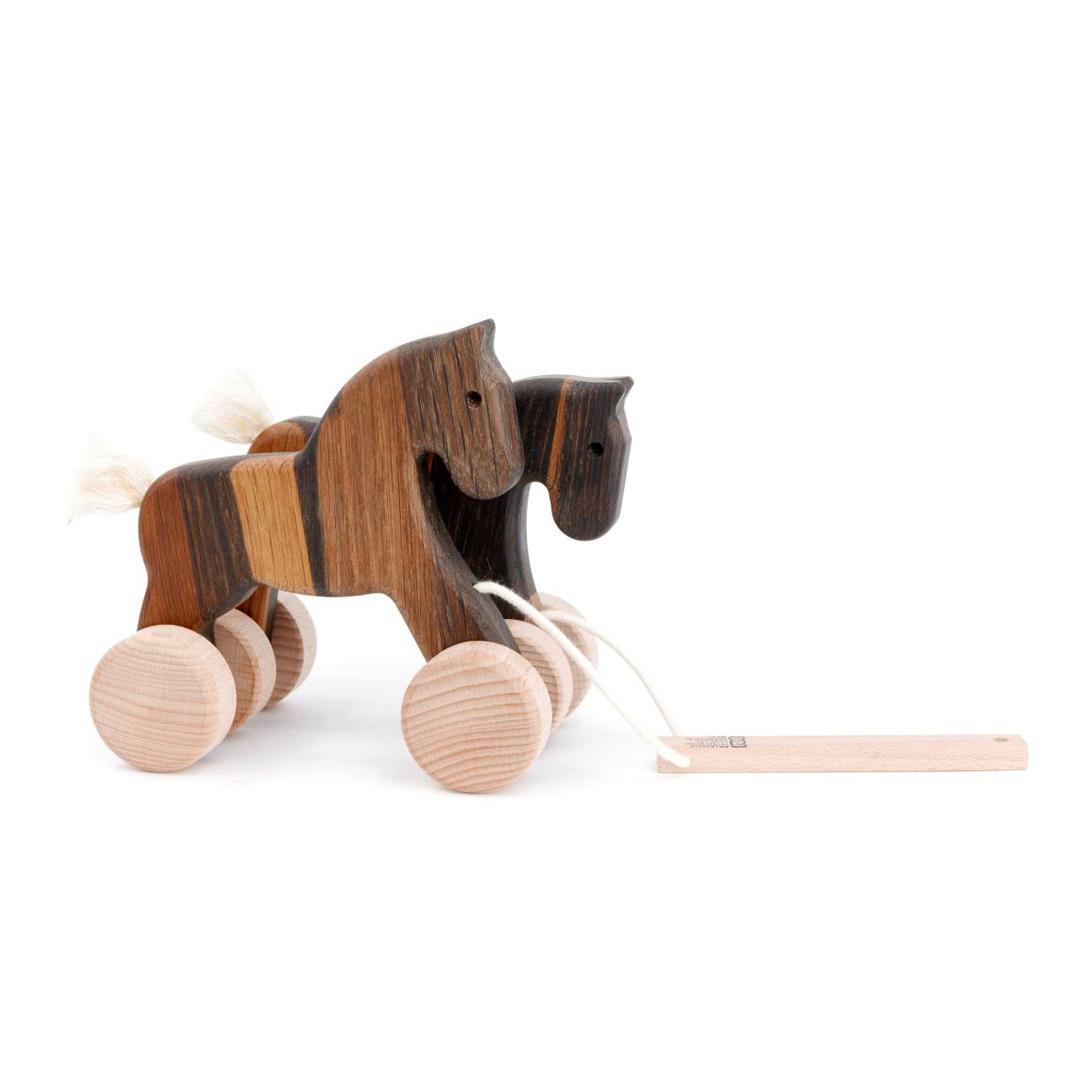 Bajo: Jumping Horses (dark)