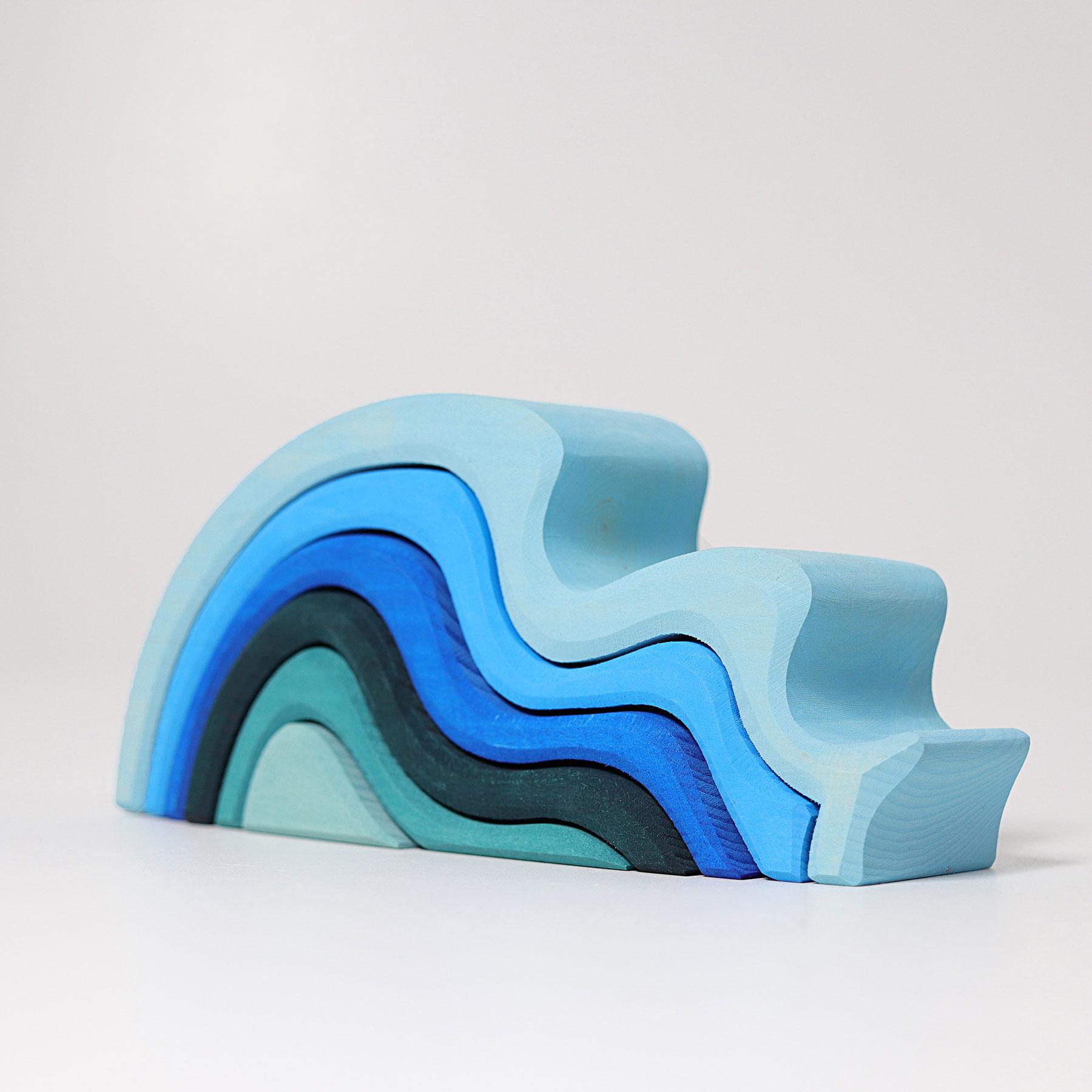 Grimm's: Waterwaves