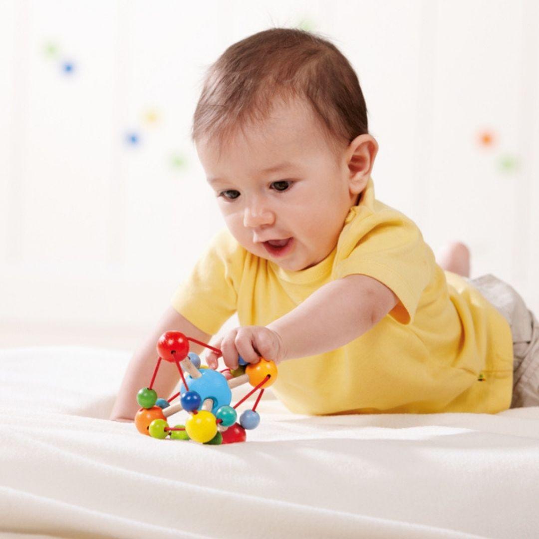 Haba: Tirili Clutching Toy - Image 2