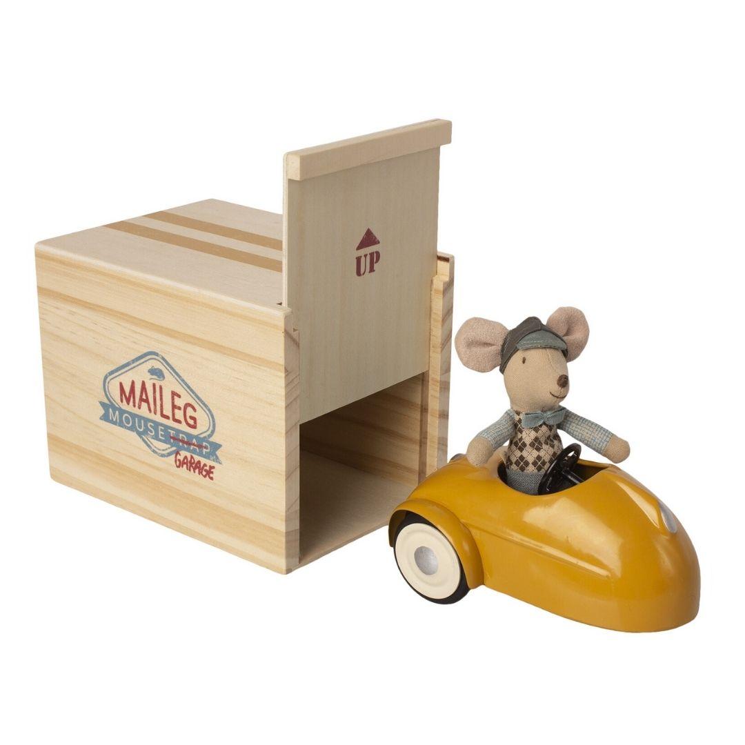 Maileg: Vintage MouseMobil with a Garage (yellow)