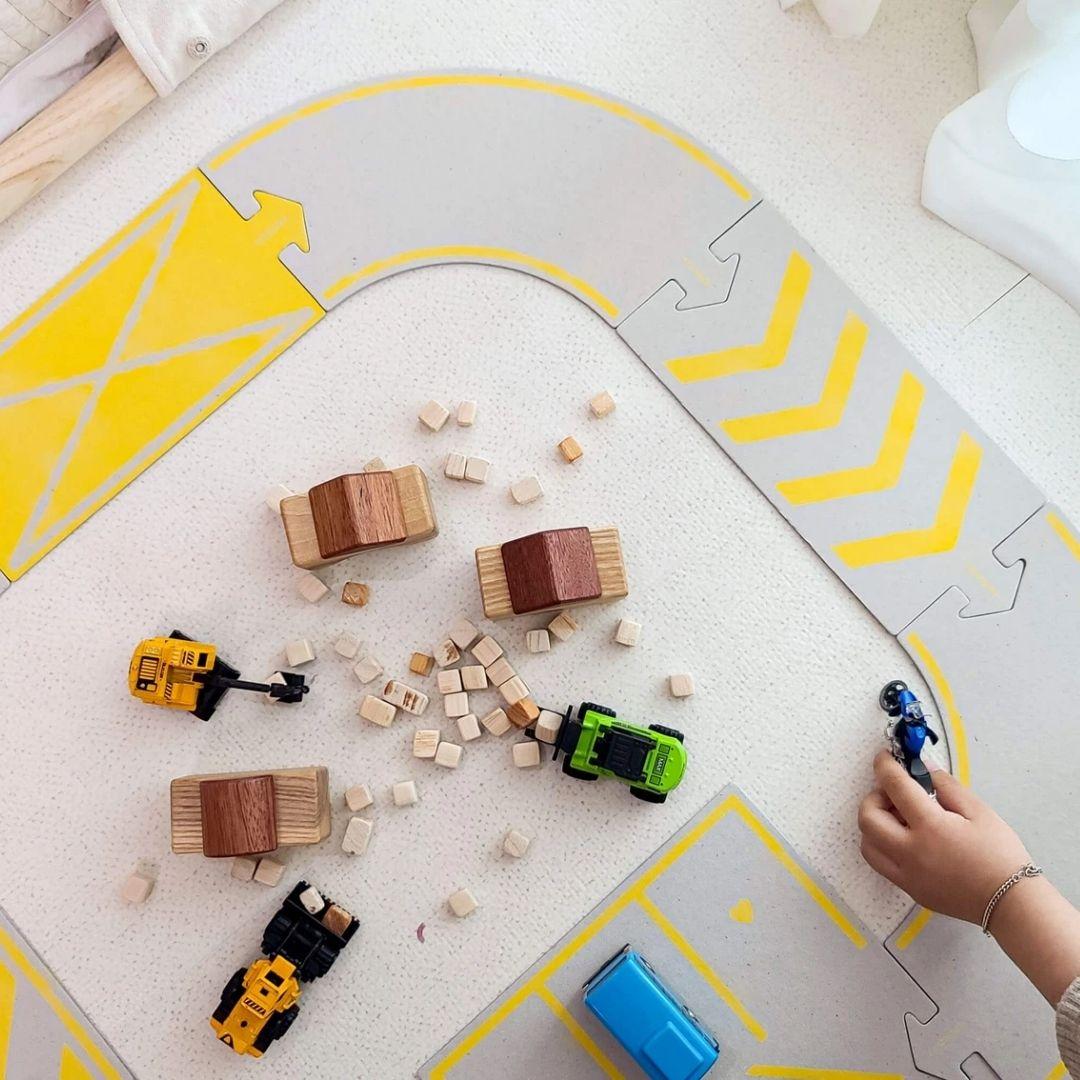 waytoplay: Road To Recovery (cardboard road set) - Image 2