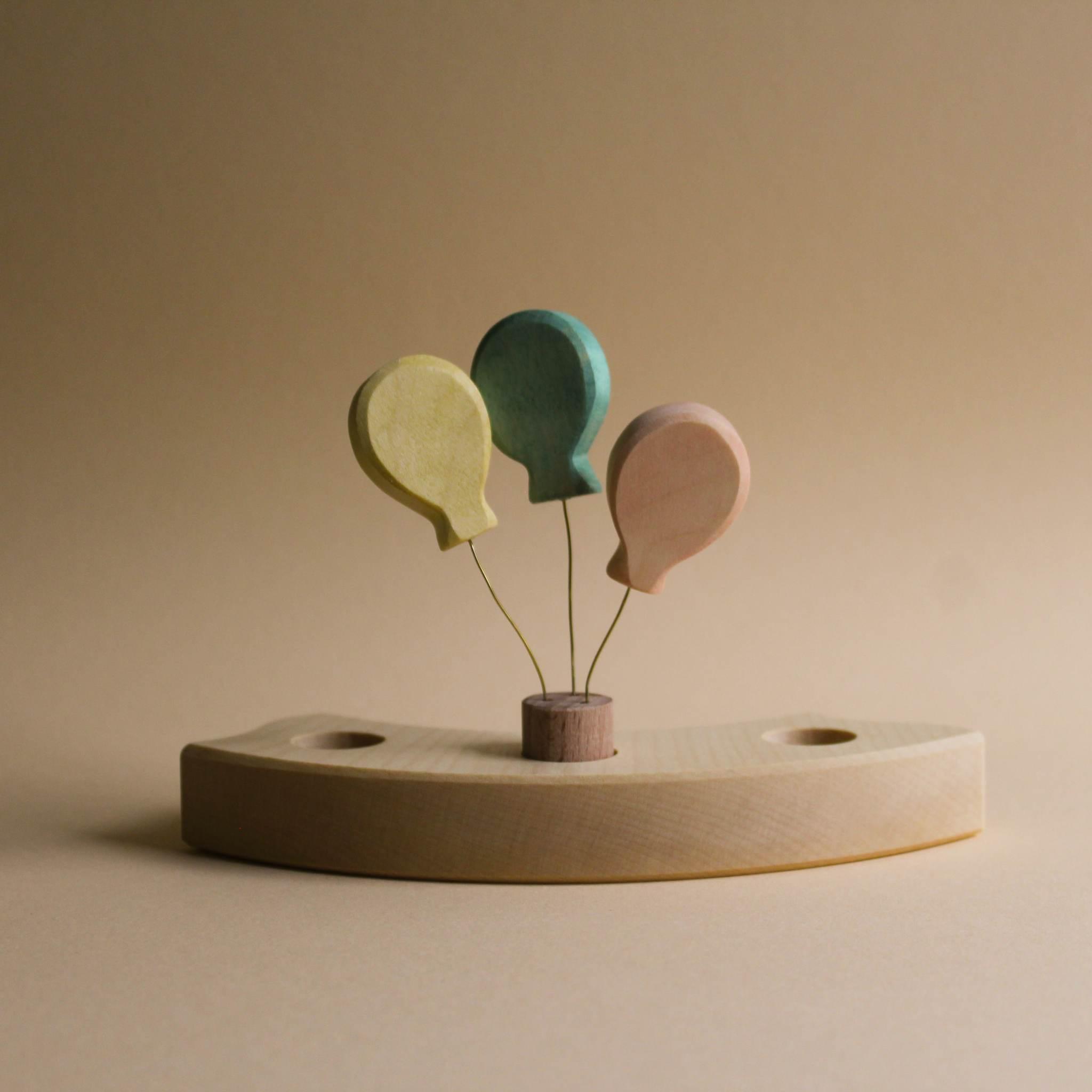 Juharka: Balloons (celebration ring figure)