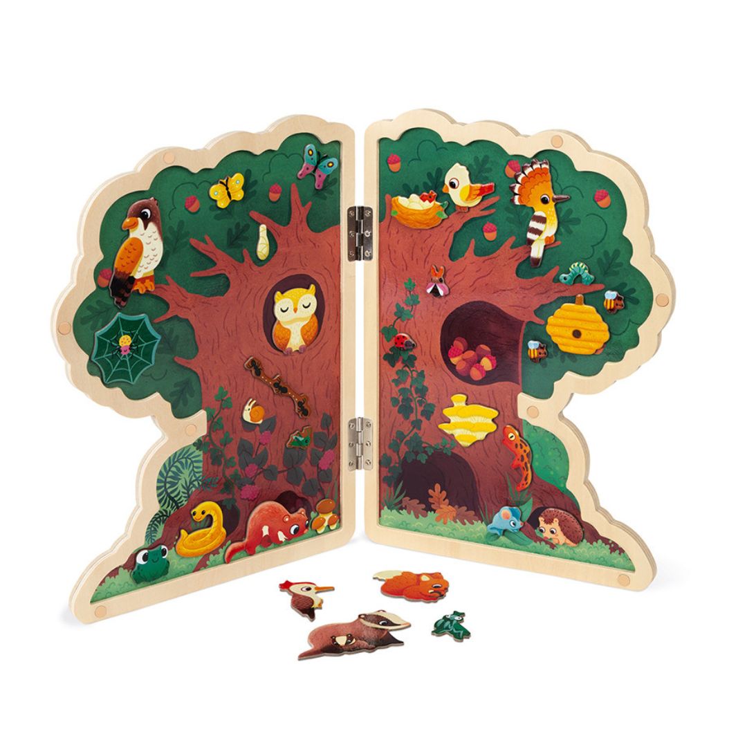 Janod: The Old Oak Forest Magnetic Playset