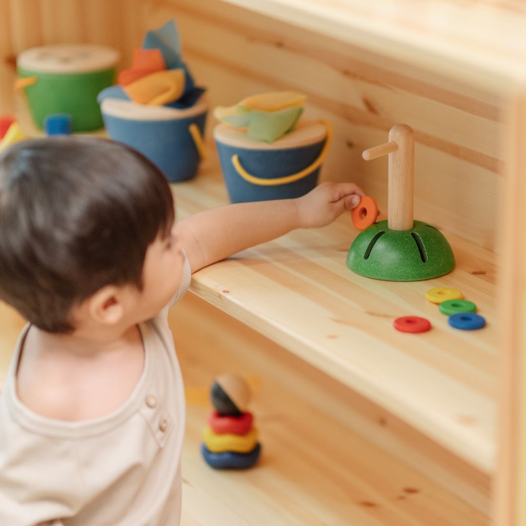 Plan Toys: Horizontal Stacker - Image 3
