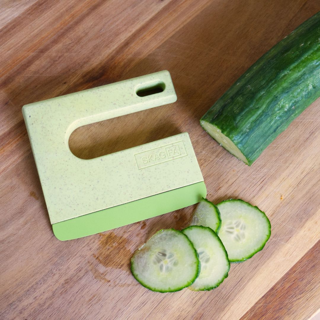 otroški_nož_klyv_first_knife_varna_rezila-lime-skkl-06-2